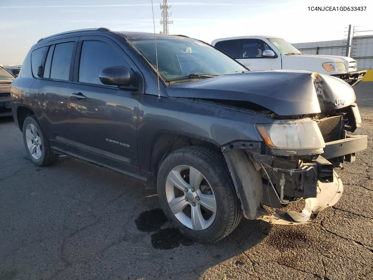 2016 Jeep Compass Latitude VIN: 1C4NJCEA1GD633437 Lot: 77900324