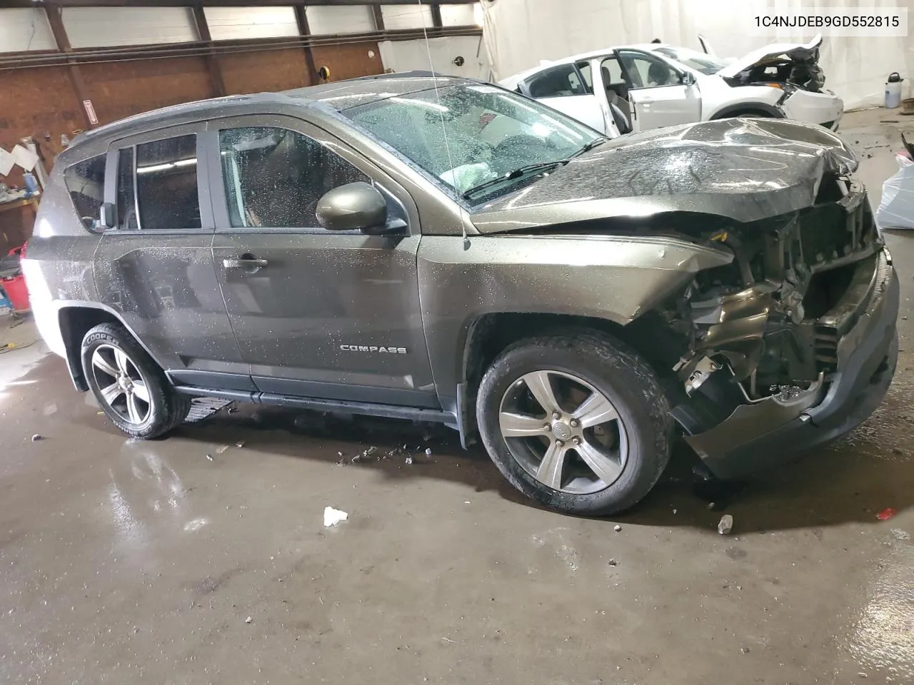 1C4NJDEB9GD552815 2016 Jeep Compass Latitude