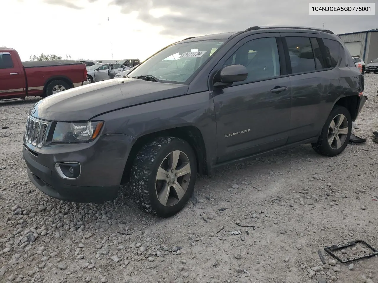 2016 Jeep Compass Latitude VIN: 1C4NJCEA5GD775001 Lot: 79605844