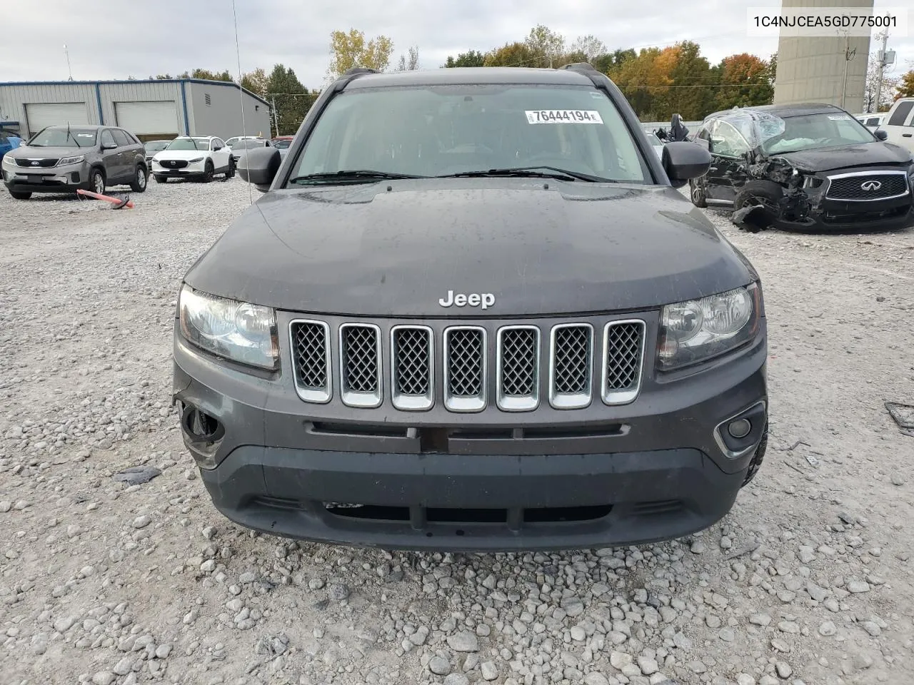 2016 Jeep Compass Latitude VIN: 1C4NJCEA5GD775001 Lot: 79605844