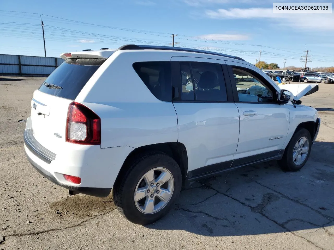 2016 Jeep Compass Latitude VIN: 1C4NJCEA3GD620138 Lot: 80154964