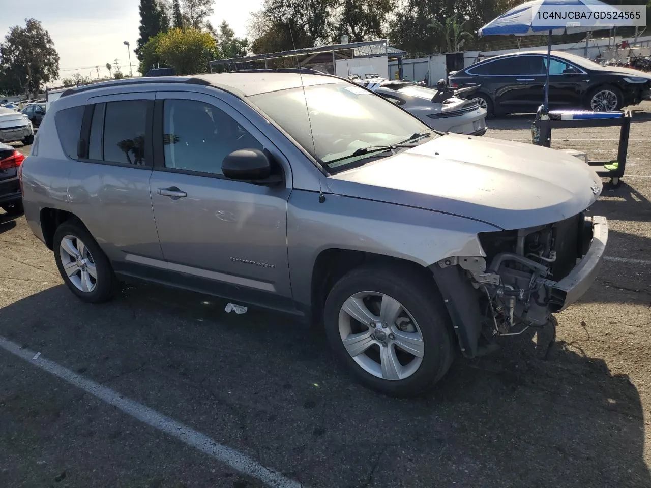 2016 Jeep Compass Sport VIN: 1C4NJCBA7GD524565 Lot: 81200214