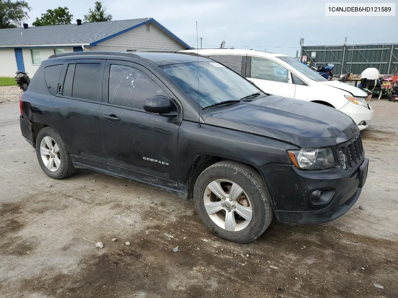 1C4NJDEB6HD121589 2017 Jeep Compass Latitude