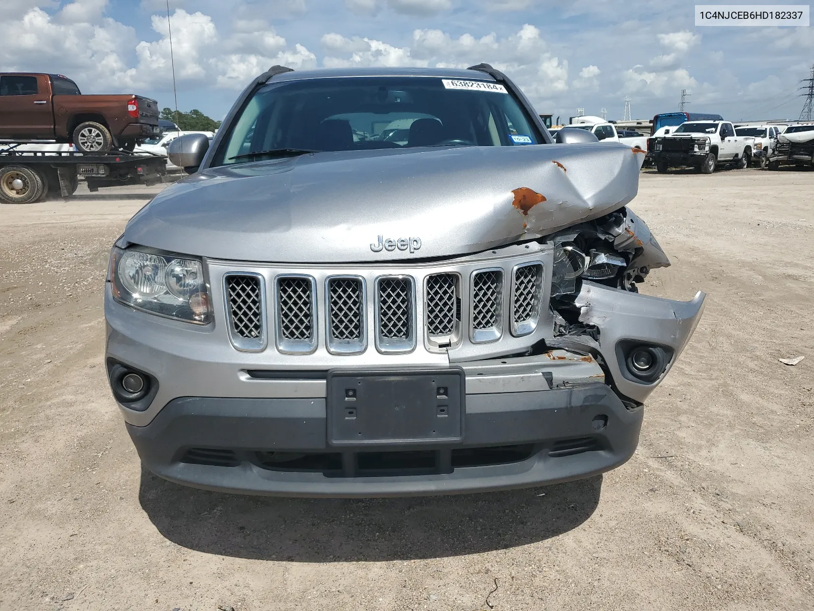 1C4NJCEB6HD182337 2017 Jeep Compass Latitude