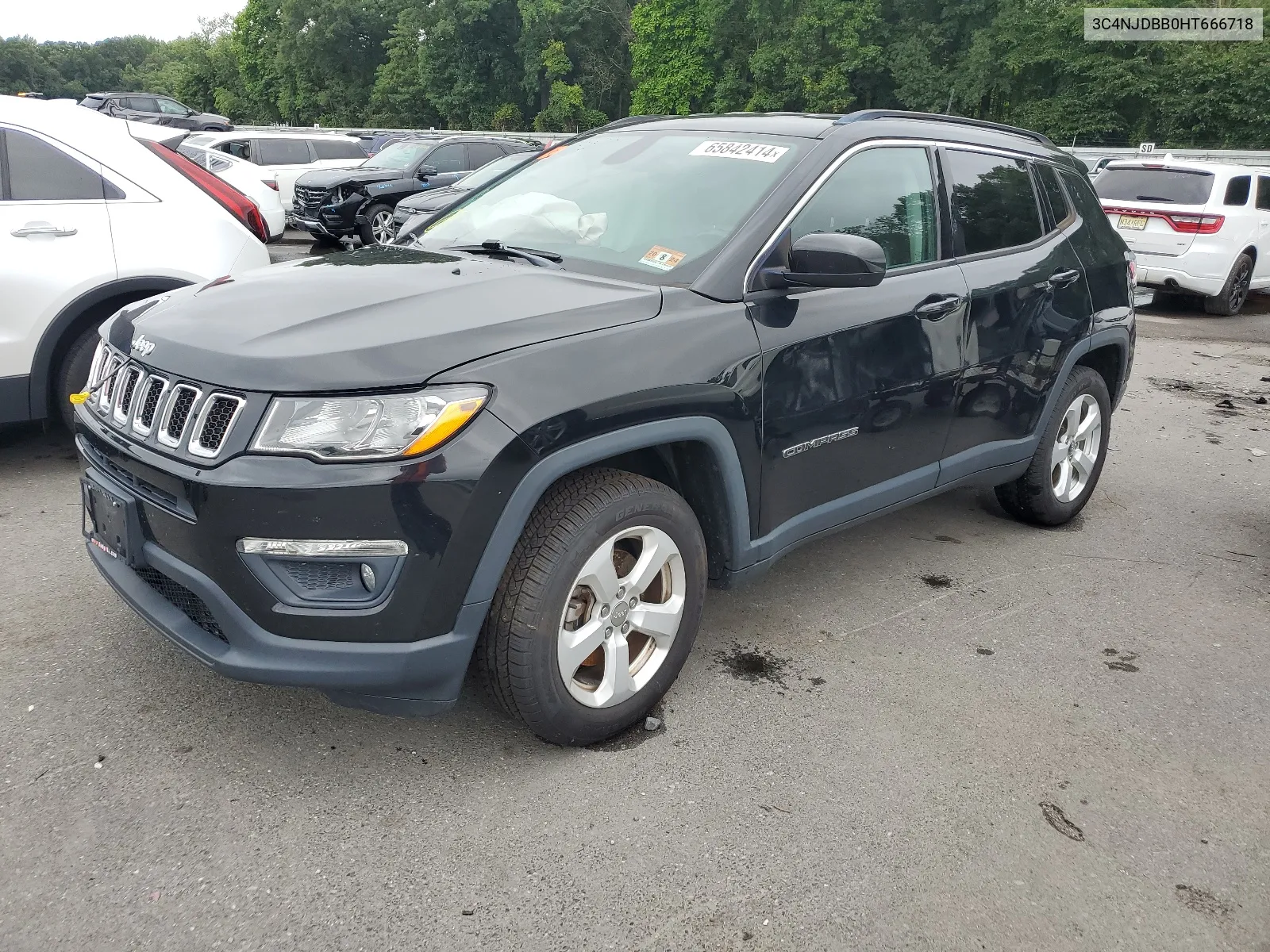 3C4NJDBB0HT666718 2017 Jeep Compass Latitude