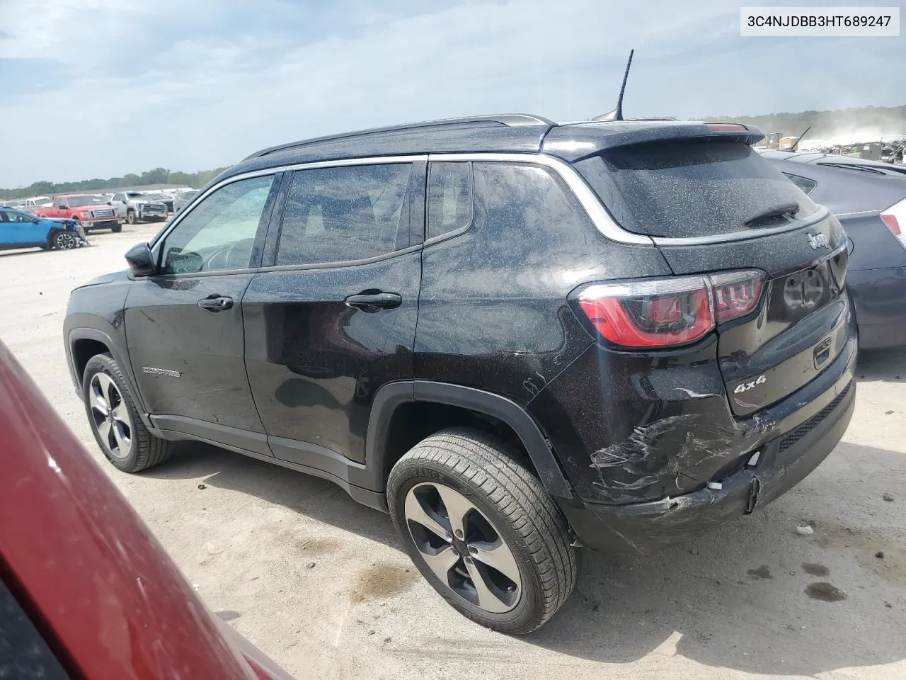 3C4NJDBB3HT689247 2017 Jeep Compass Latitude