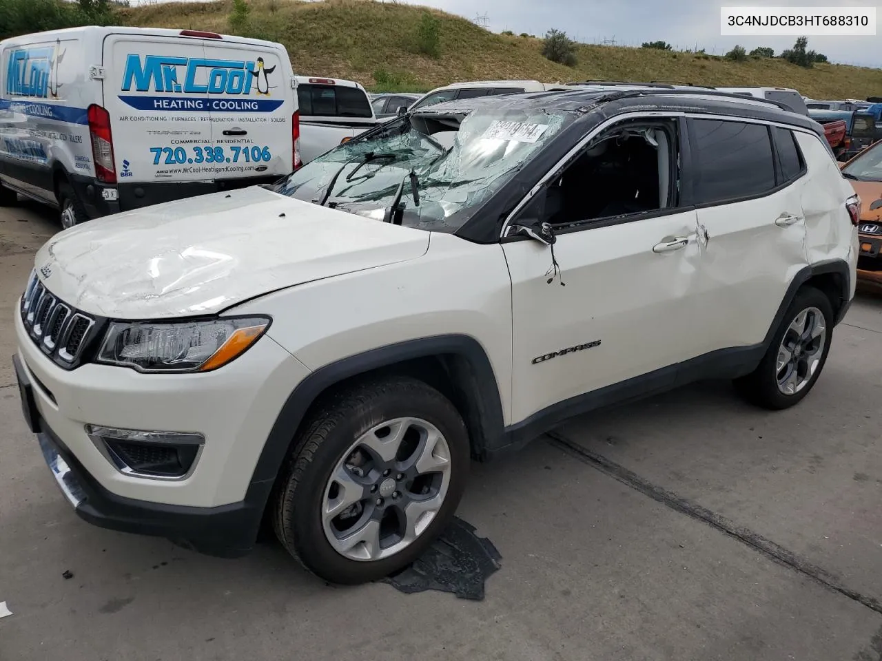 2017 Jeep Compass Limited VIN: 3C4NJDCB3HT688310 Lot: 68949654