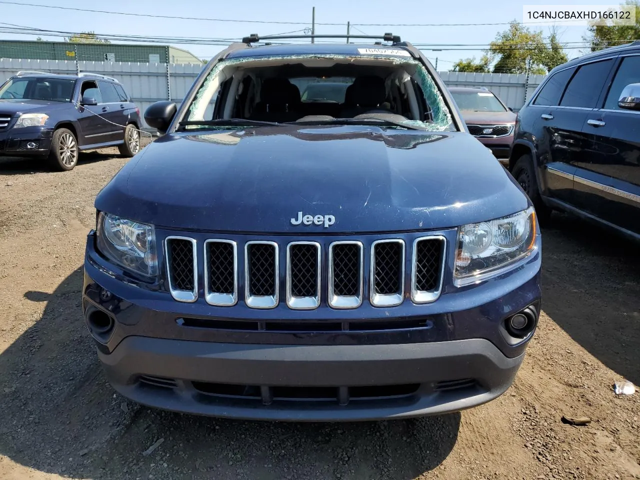 2017 Jeep Compass Sport VIN: 1C4NJCBAXHD166122 Lot: 70402564