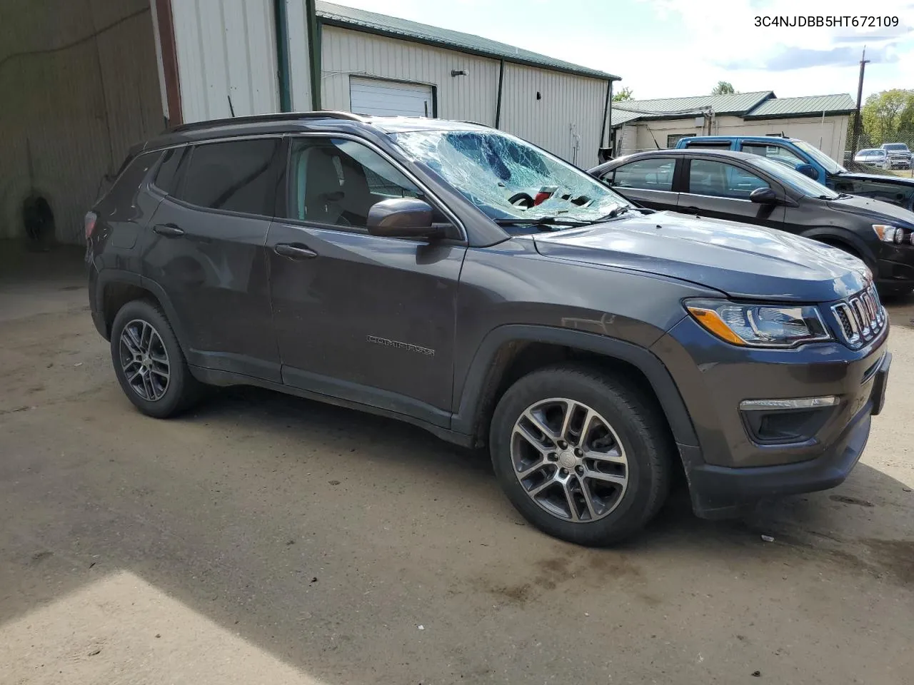 3C4NJDBB5HT672109 2017 Jeep Compass Latitude