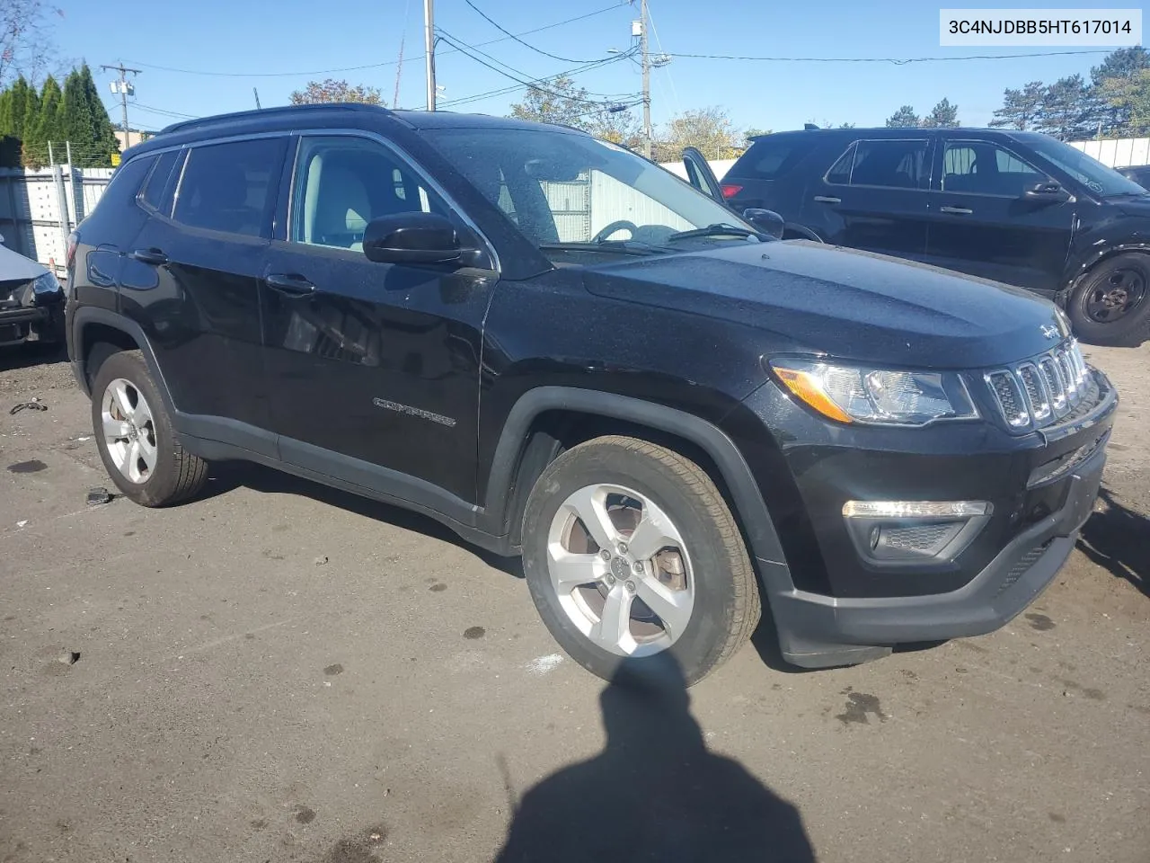 2017 Jeep Compass Latitude VIN: 3C4NJDBB5HT617014 Lot: 72445684