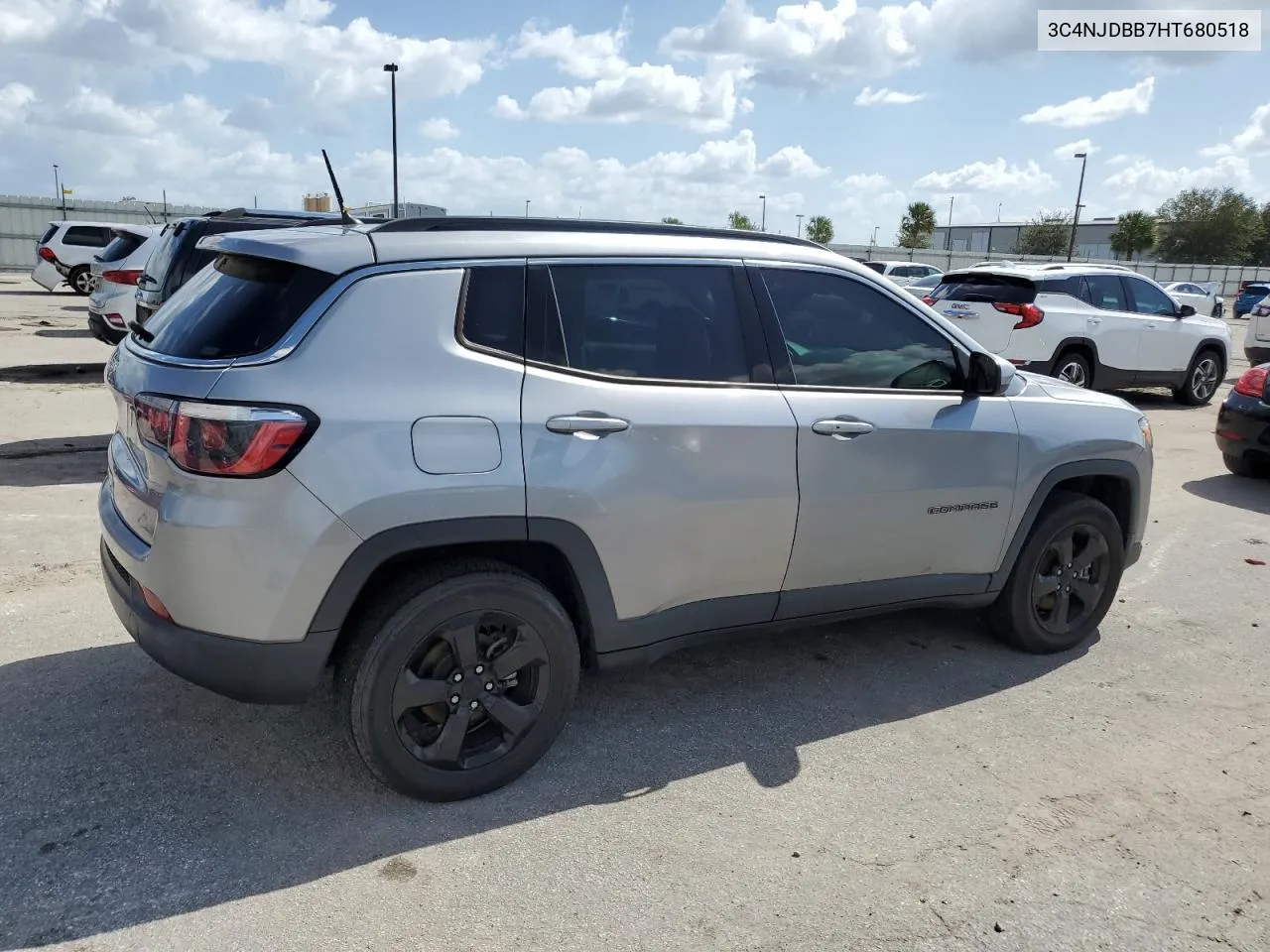 3C4NJDBB7HT680518 2017 Jeep Compass Latitude