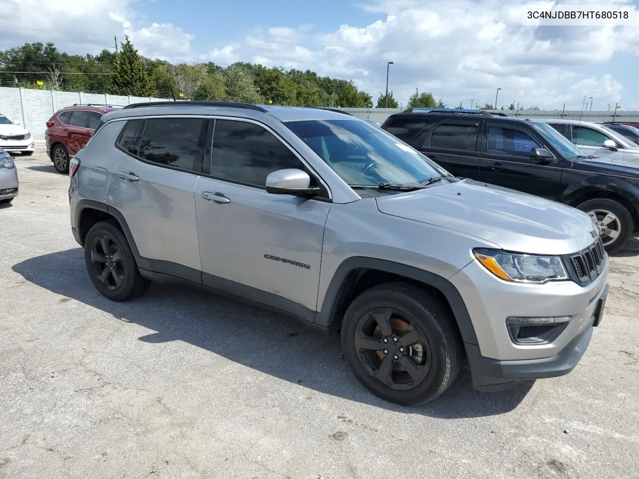 2017 Jeep Compass Latitude VIN: 3C4NJDBB7HT680518 Lot: 76568804