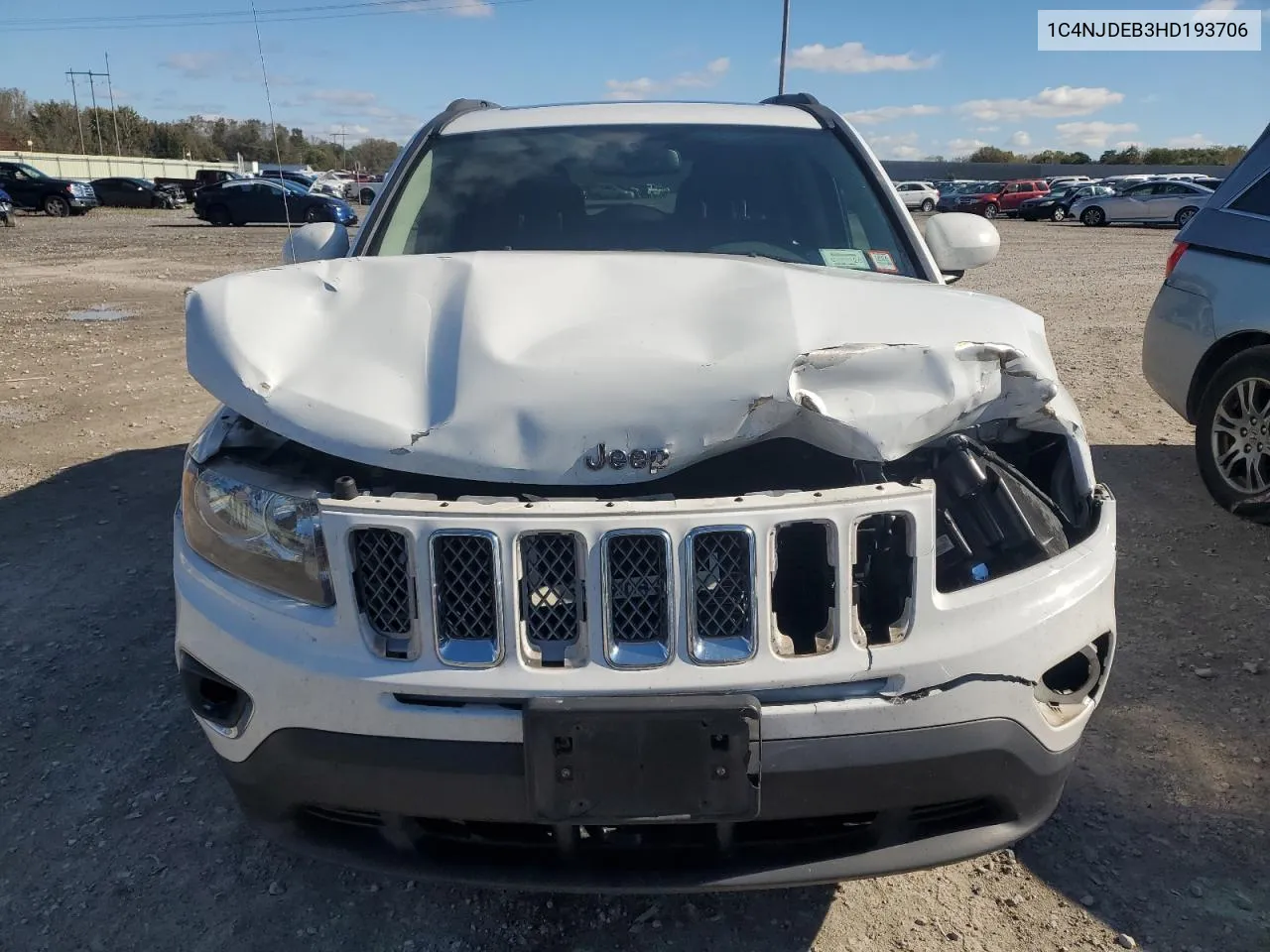 1C4NJDEB3HD193706 2017 Jeep Compass Latitude