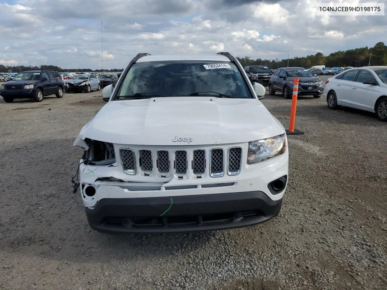 2017 Jeep Compass Latitude VIN: 1C4NJCEB9HD198175 Lot: 79653414