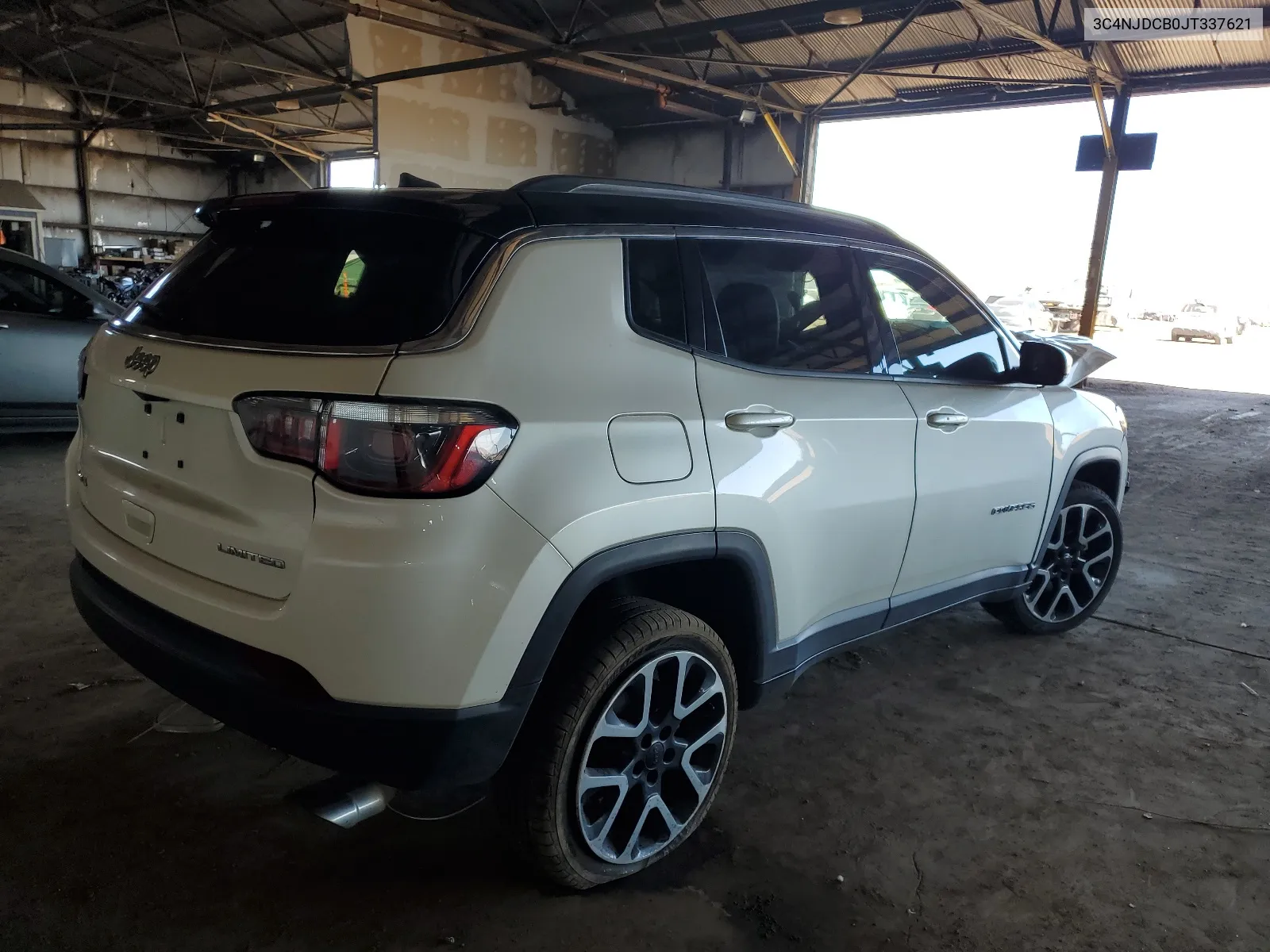 2018 Jeep Compass Limited VIN: 3C4NJDCB0JT337621 Lot: 45126364