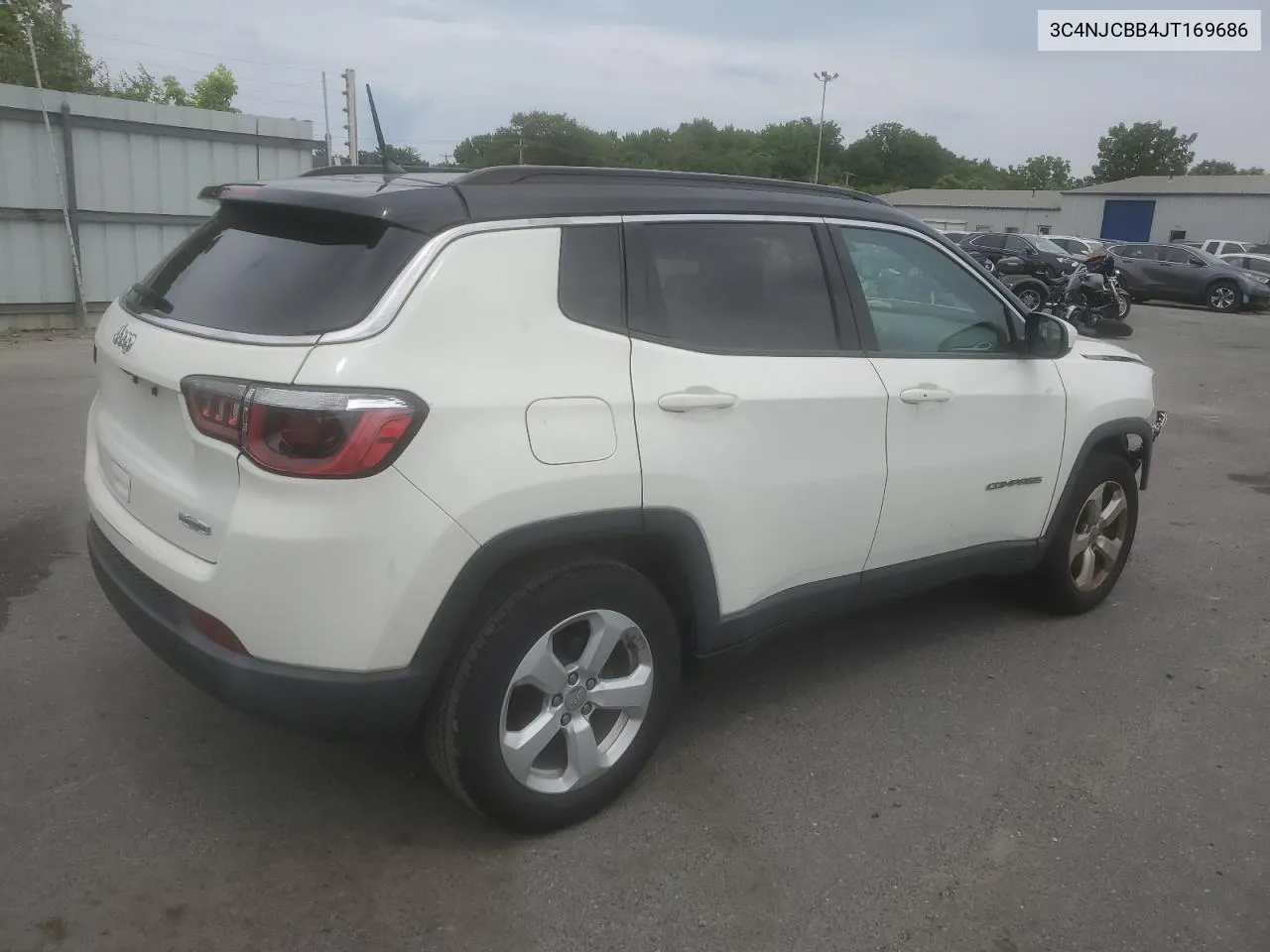 2018 Jeep Compass Latitude VIN: 3C4NJCBB4JT169686 Lot: 62757294