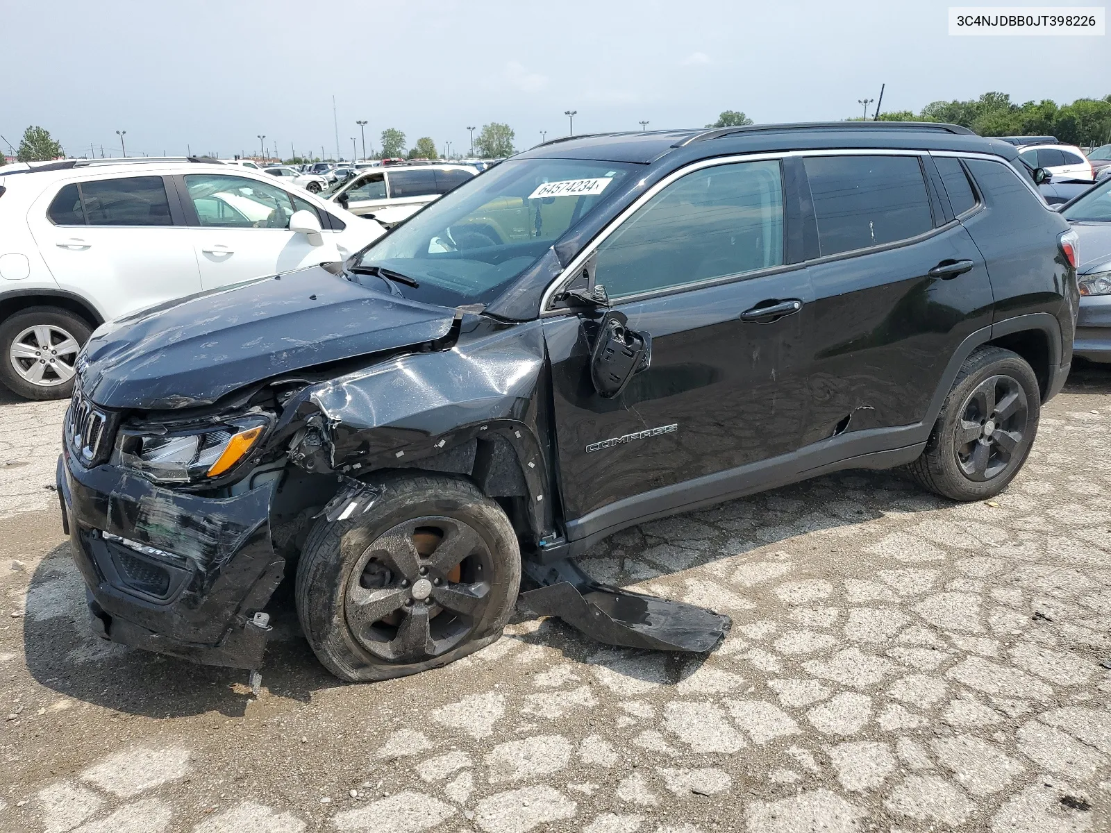 3C4NJDBB0JT398226 2018 Jeep Compass Latitude