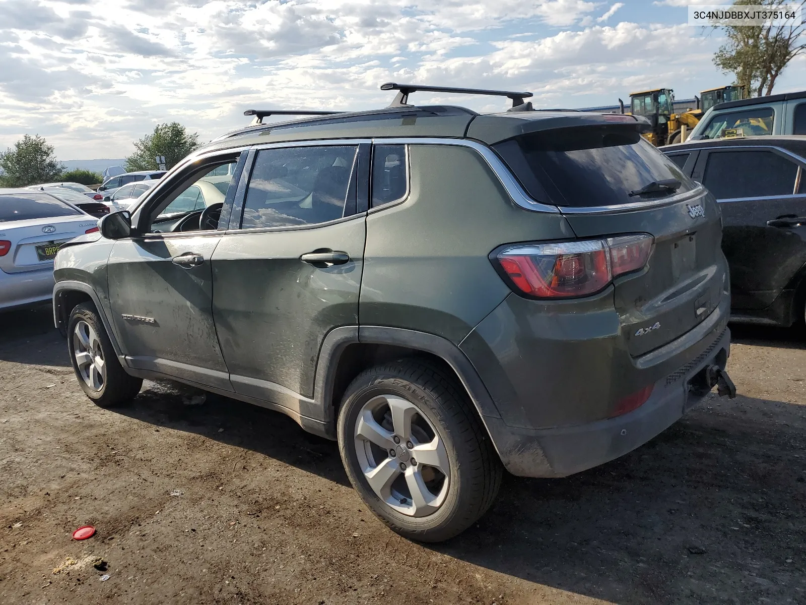 3C4NJDBBXJT375164 2018 Jeep Compass Latitude