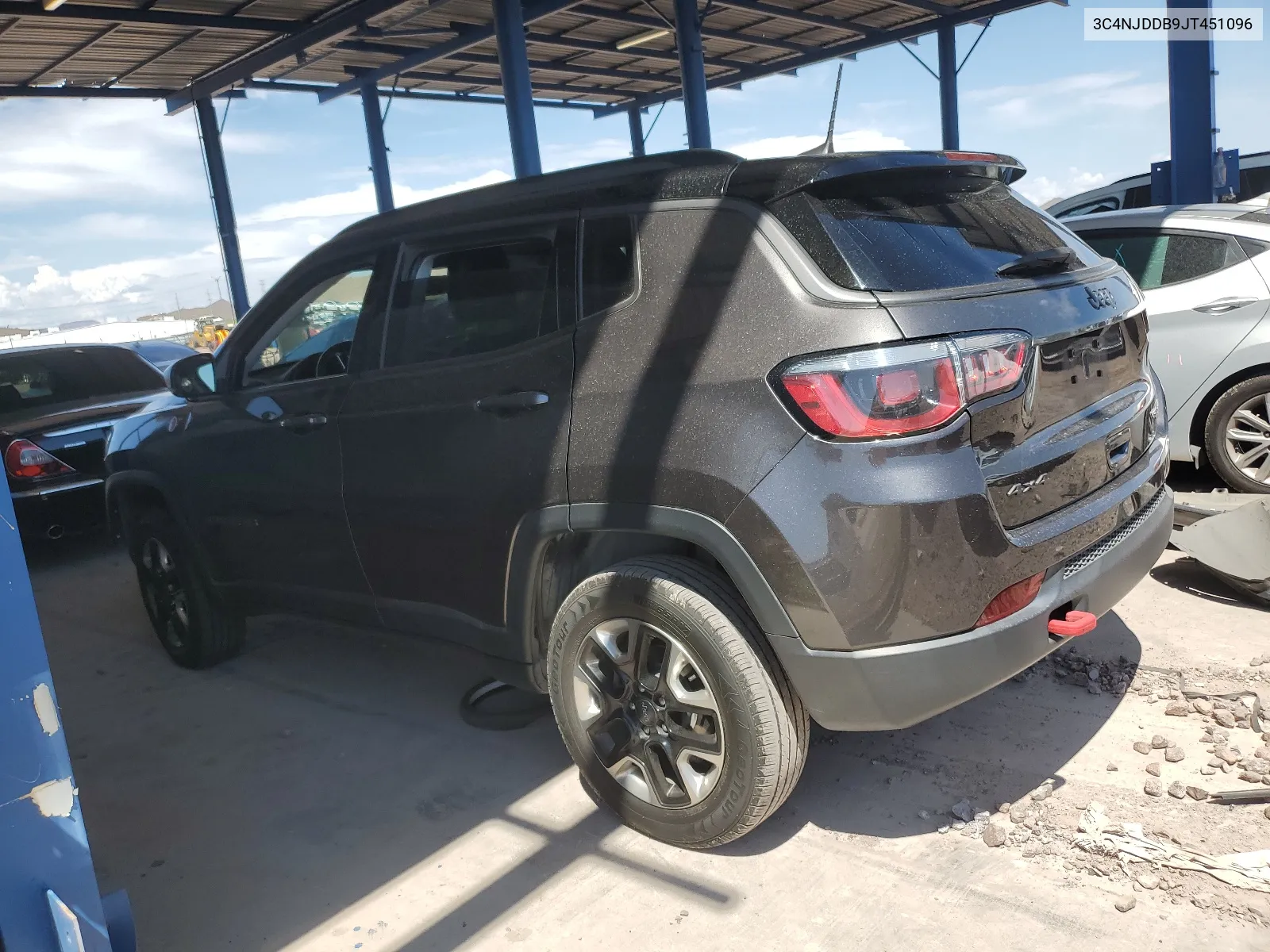 2018 Jeep Compass Trailhawk VIN: 3C4NJDDB9JT451096 Lot: 65905624