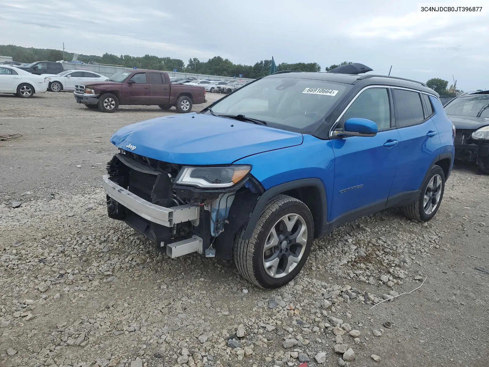 2018 Jeep Compass Limited VIN: 3C4NJDCB0JT396877 Lot: 66910664