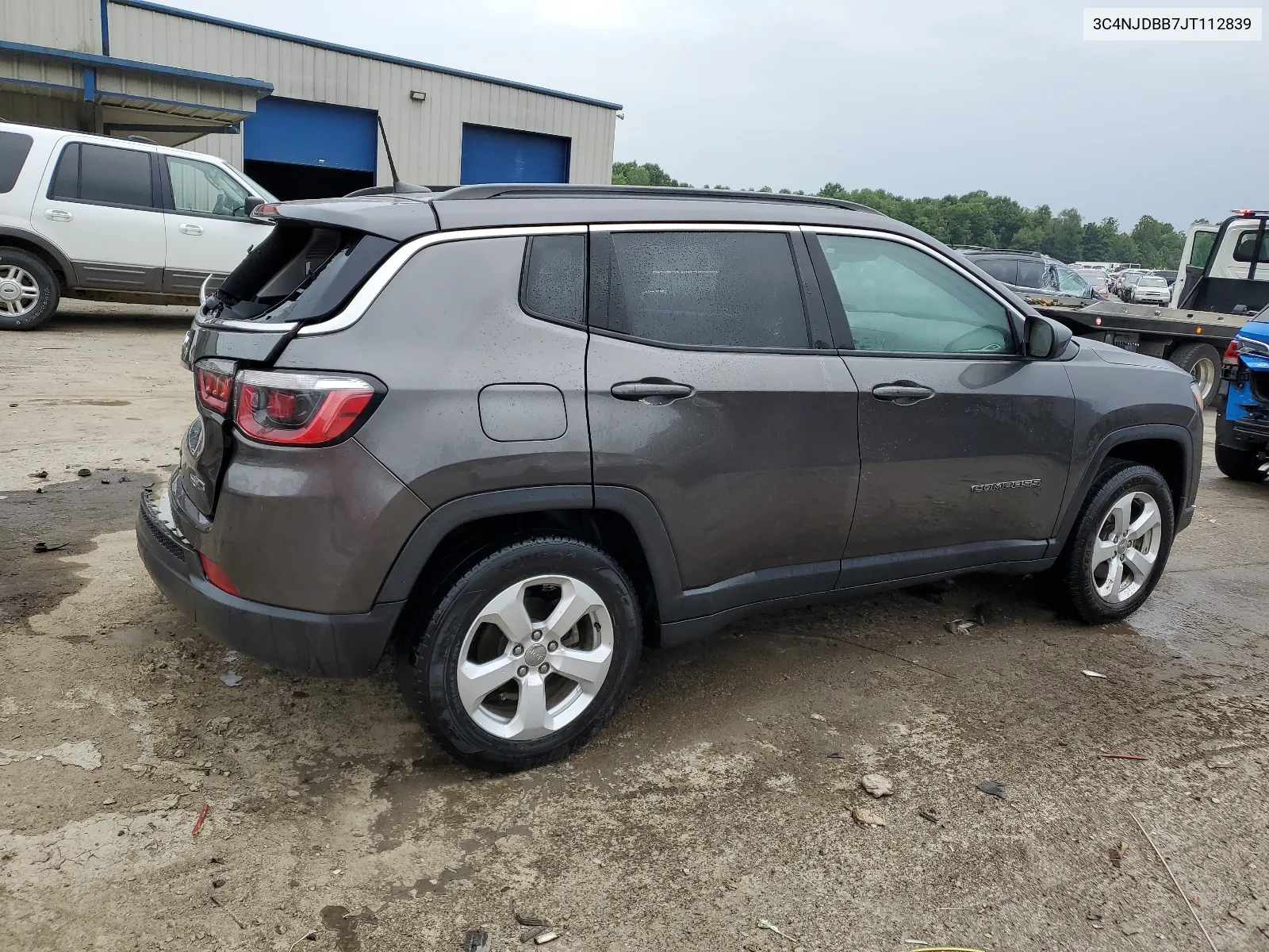 3C4NJDBB7JT112839 2018 Jeep Compass Latitude