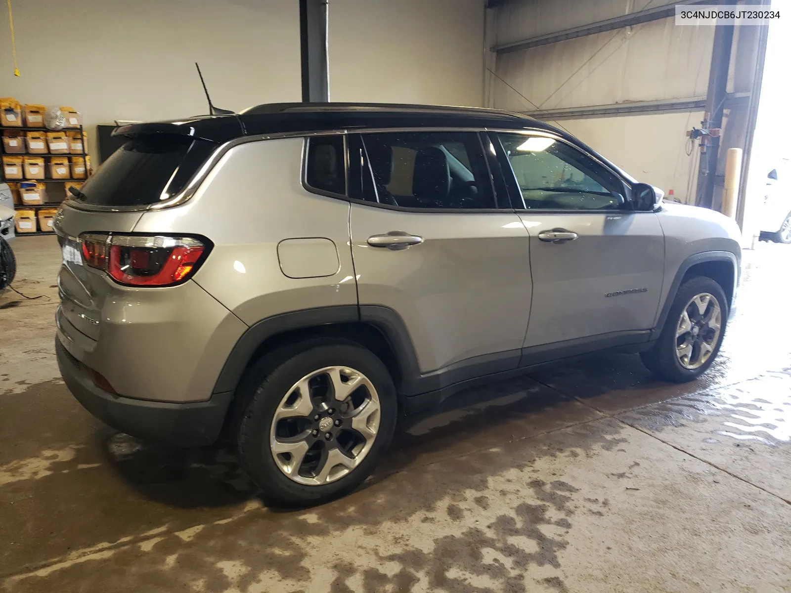 3C4NJDCB6JT230234 2018 Jeep Compass Limited