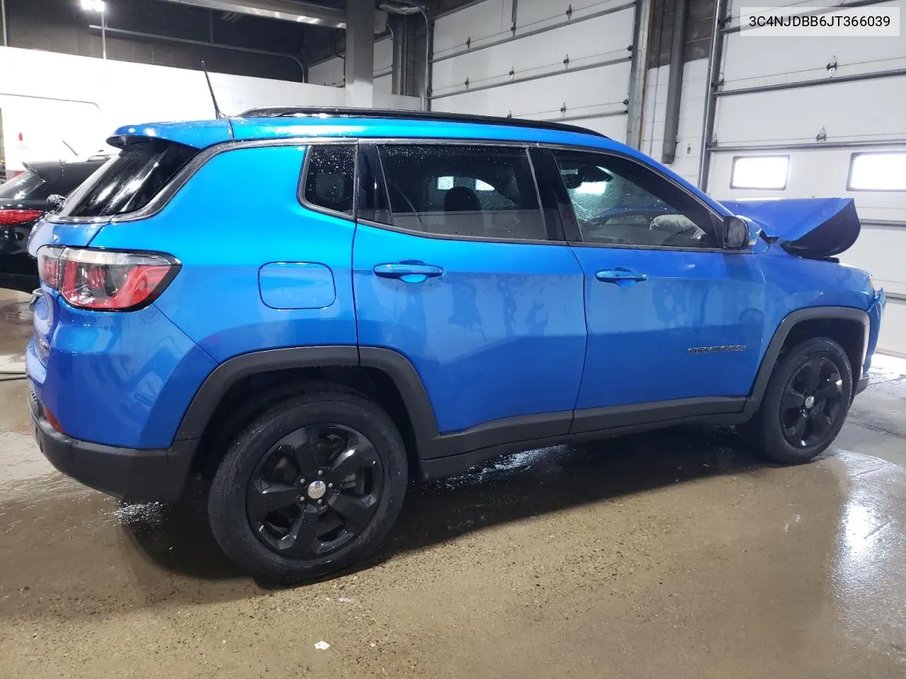 2018 Jeep Compass Latitude VIN: 3C4NJDBB6JT366039 Lot: 68442474