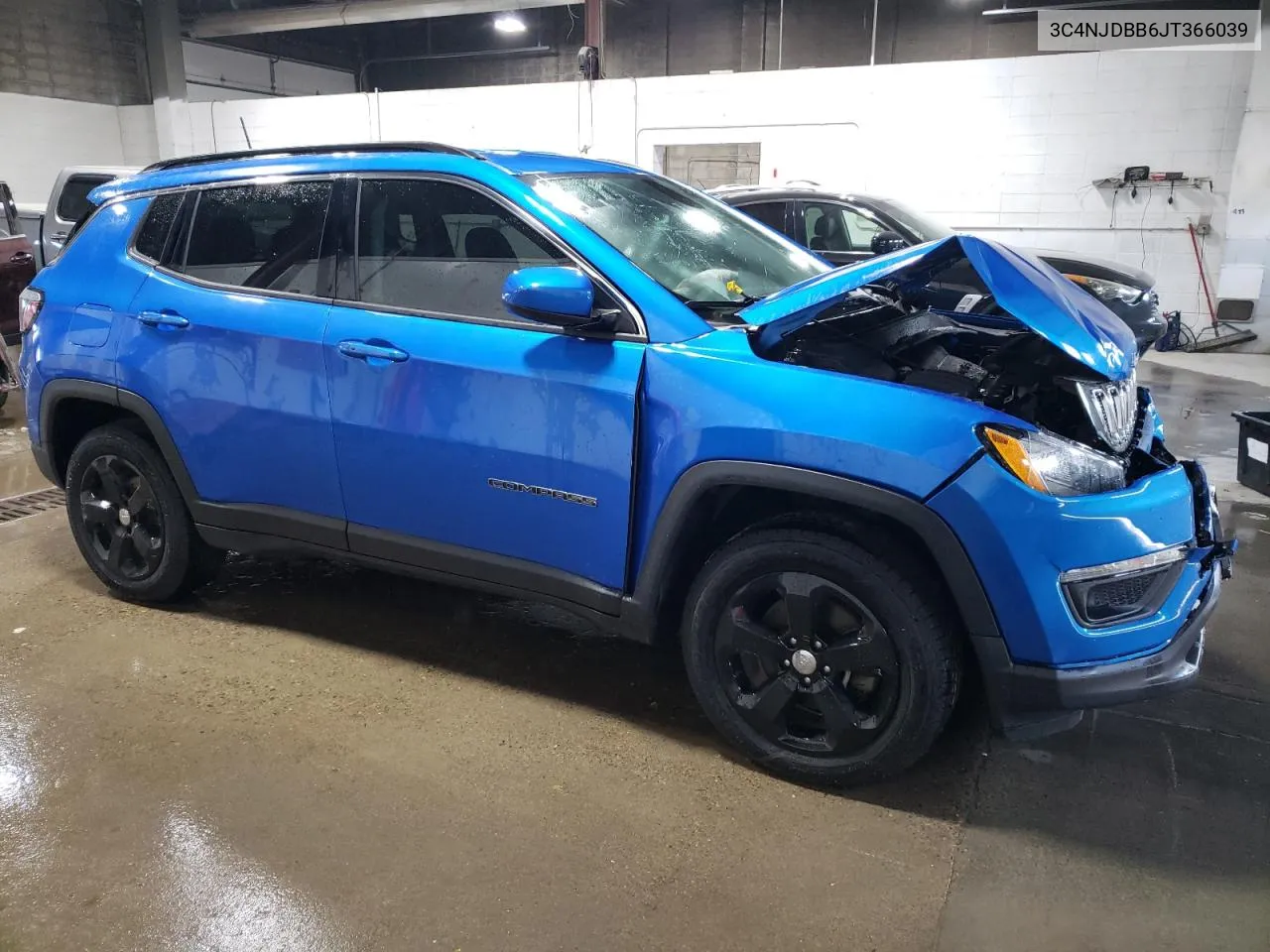 2018 Jeep Compass Latitude VIN: 3C4NJDBB6JT366039 Lot: 68442474