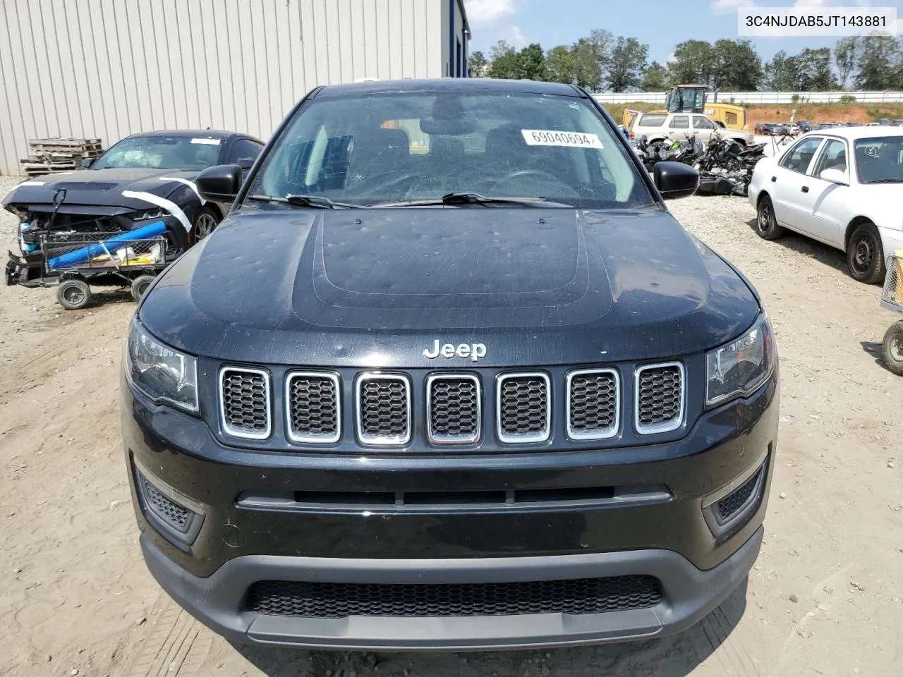 2018 Jeep Compass Sport VIN: 3C4NJDAB5JT143881 Lot: 69040694