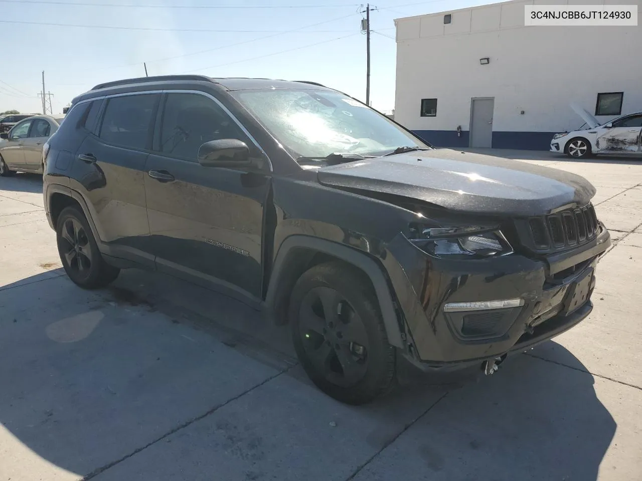 3C4NJCBB6JT124930 2018 Jeep Compass Latitude