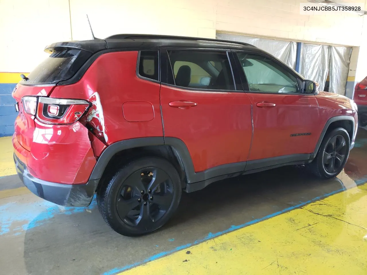 2018 Jeep Compass Latitude VIN: 3C4NJCBB5JT358928 Lot: 70756854