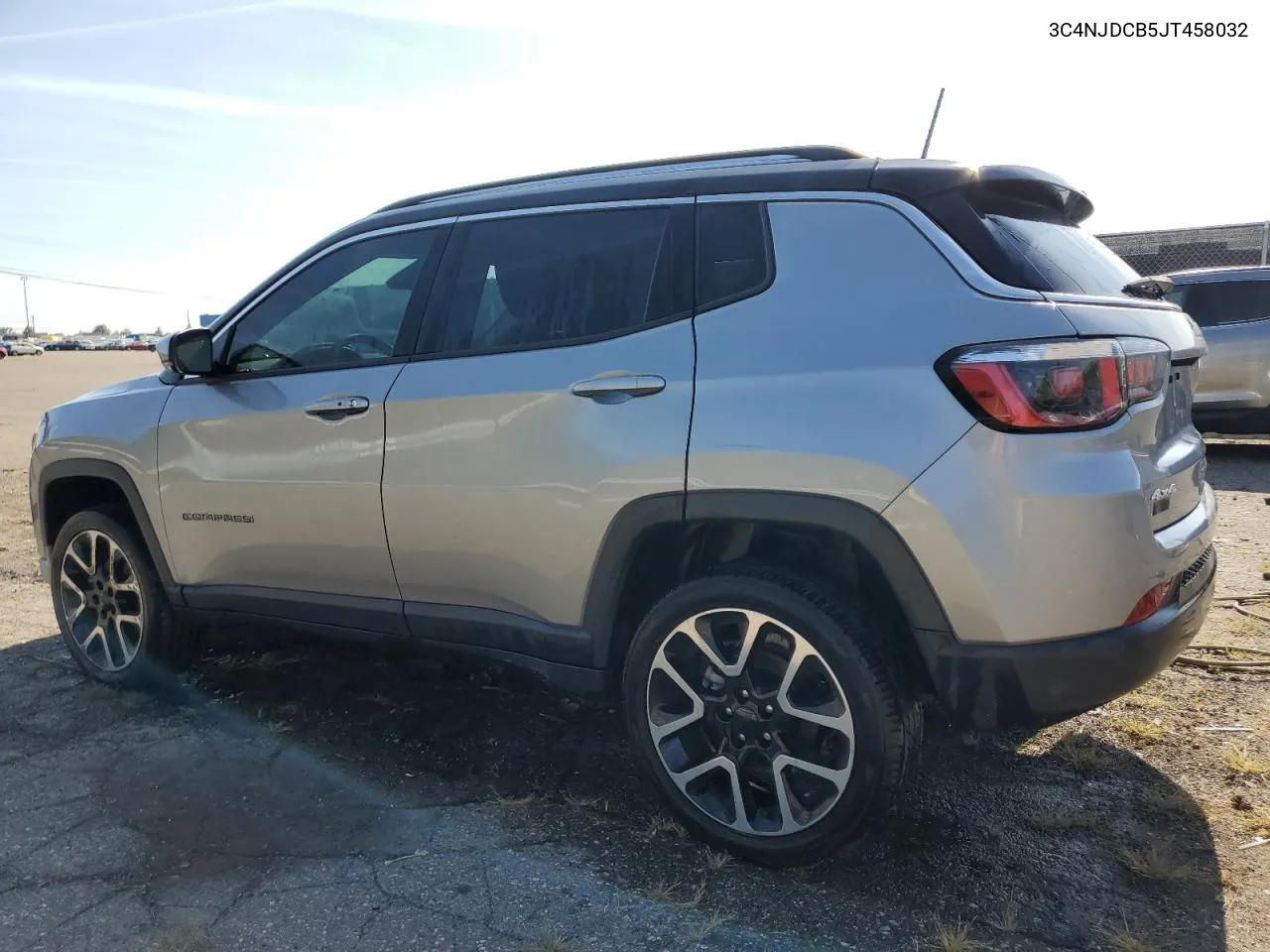 2018 Jeep Compass Limited VIN: 3C4NJDCB5JT458032 Lot: 70842204