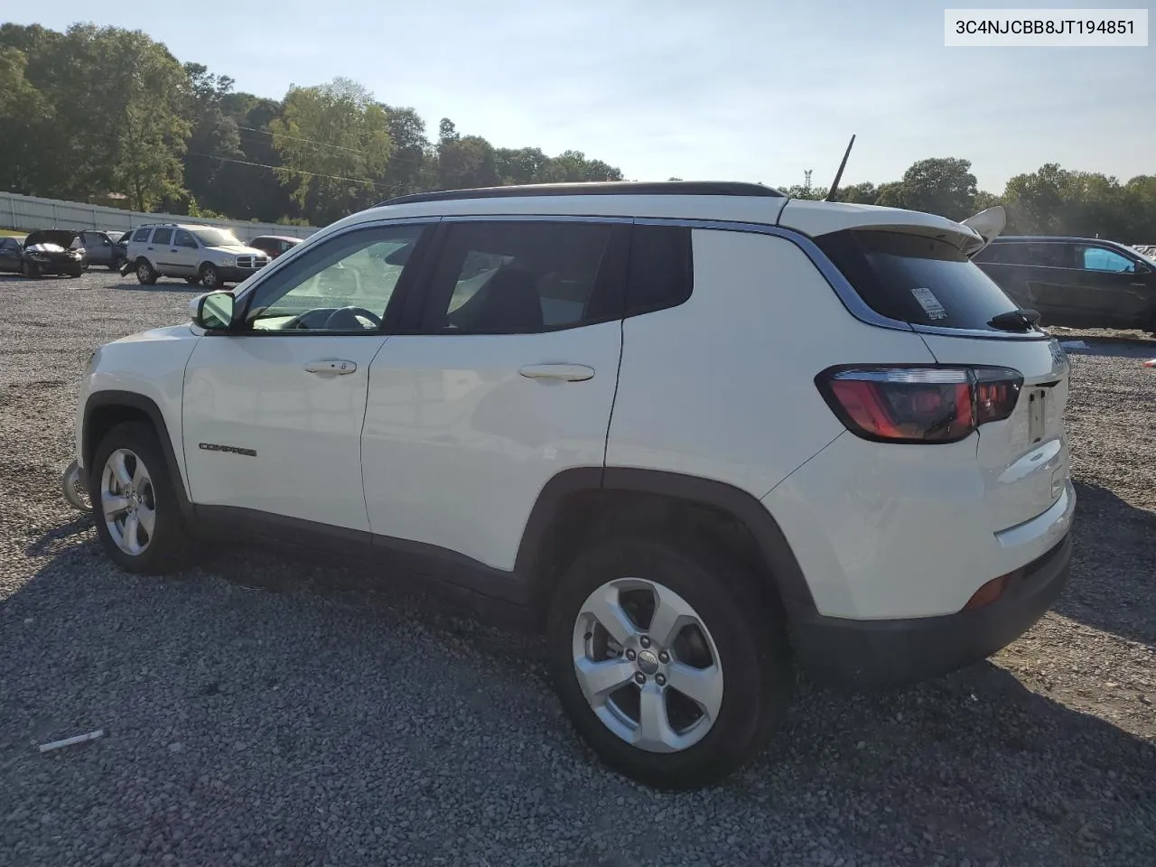 3C4NJCBB8JT194851 2018 Jeep Compass Latitude