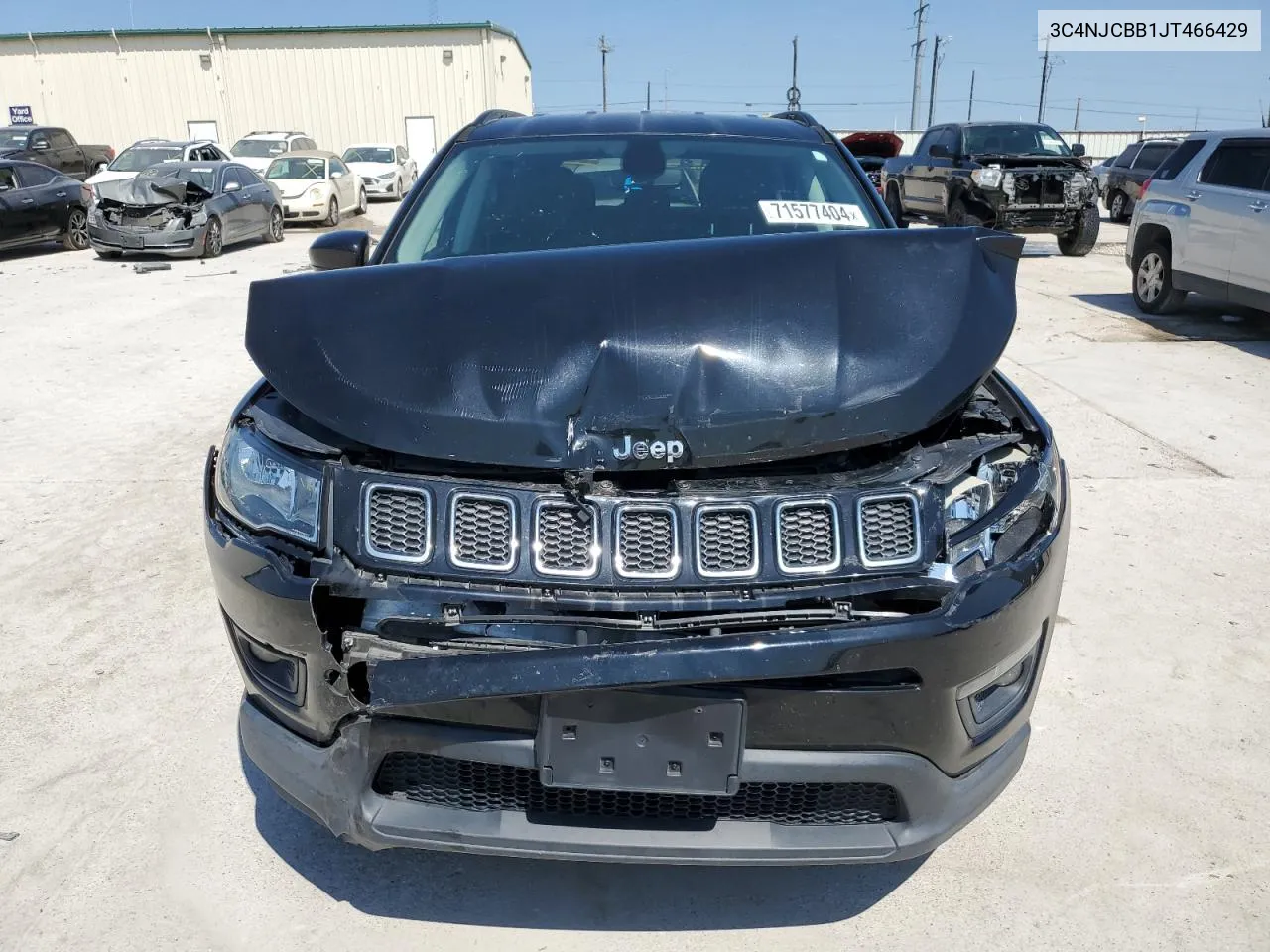 2018 Jeep Compass Latitude VIN: 3C4NJCBB1JT466429 Lot: 71577404