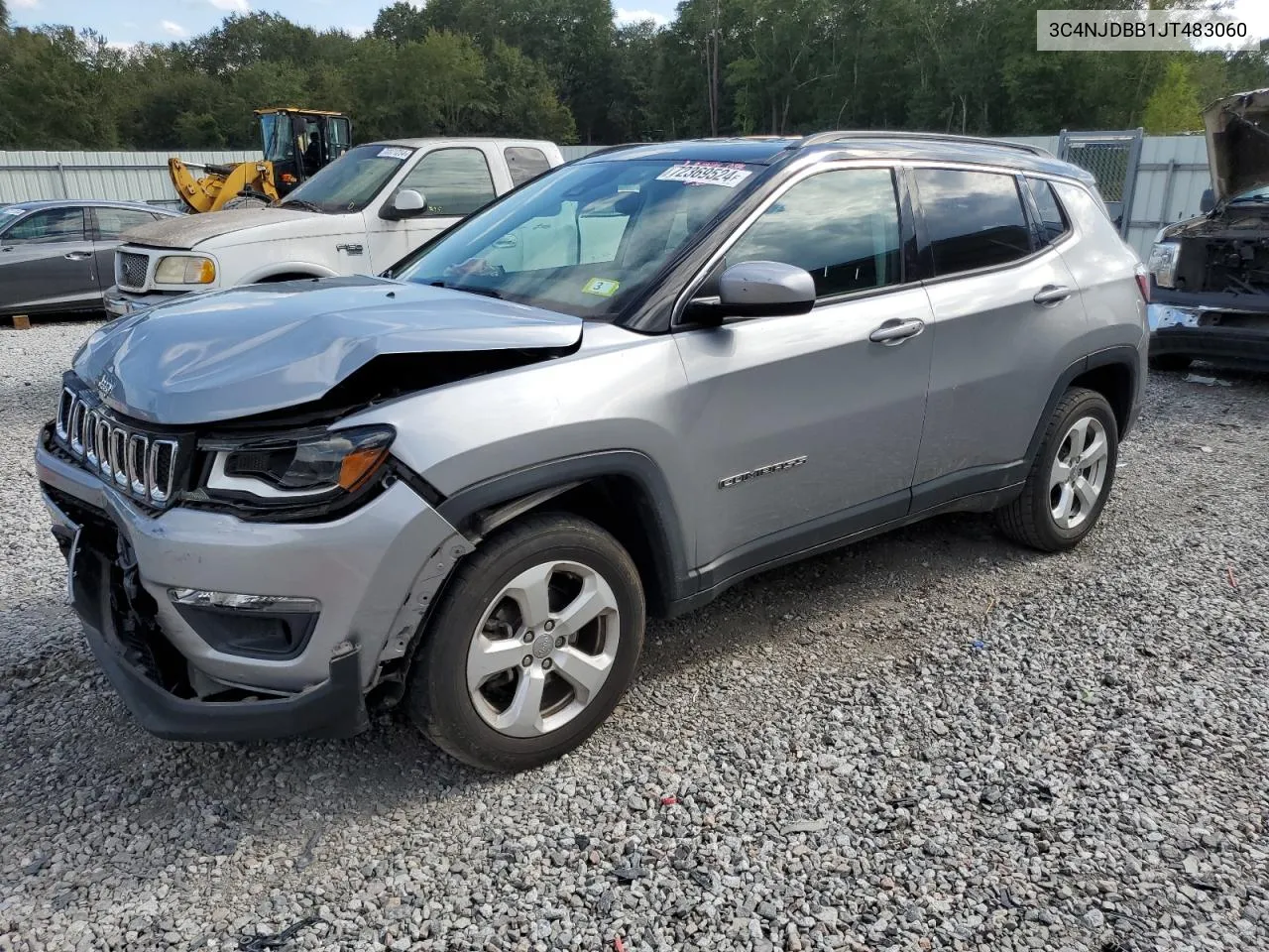 3C4NJDBB1JT483060 2018 Jeep Compass Latitude