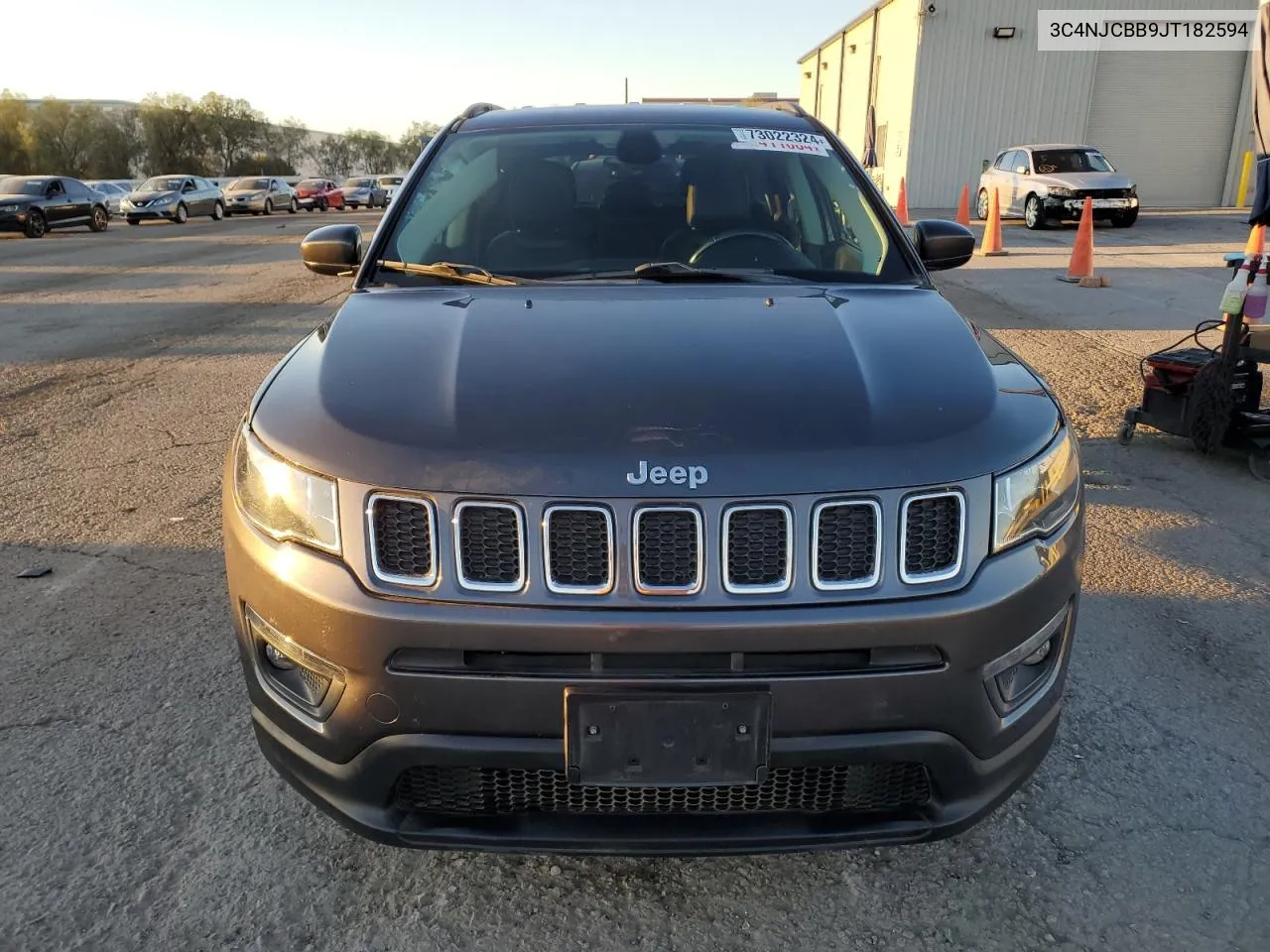 2018 Jeep Compass Latitude VIN: 3C4NJCBB9JT182594 Lot: 73022324