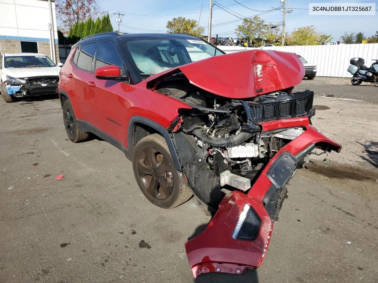 2018 Jeep Compass Latitude VIN: 3C4NJDBB1JT325687 Lot: 74492284