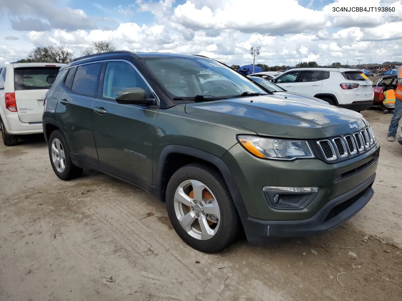 2018 Jeep Compass Latitude VIN: 3C4NJCBB4JT193860 Lot: 74820034