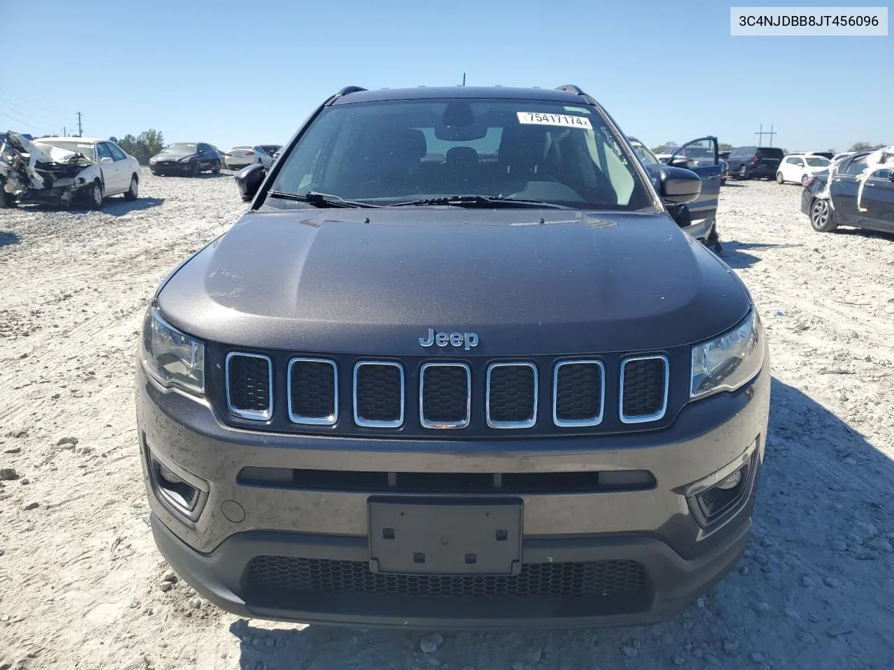 2018 Jeep Compass Latitude VIN: 3C4NJDBB8JT456096 Lot: 75417174