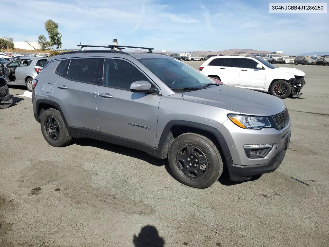 3C4NJCBB4JT286250 2018 Jeep Compass Latitude