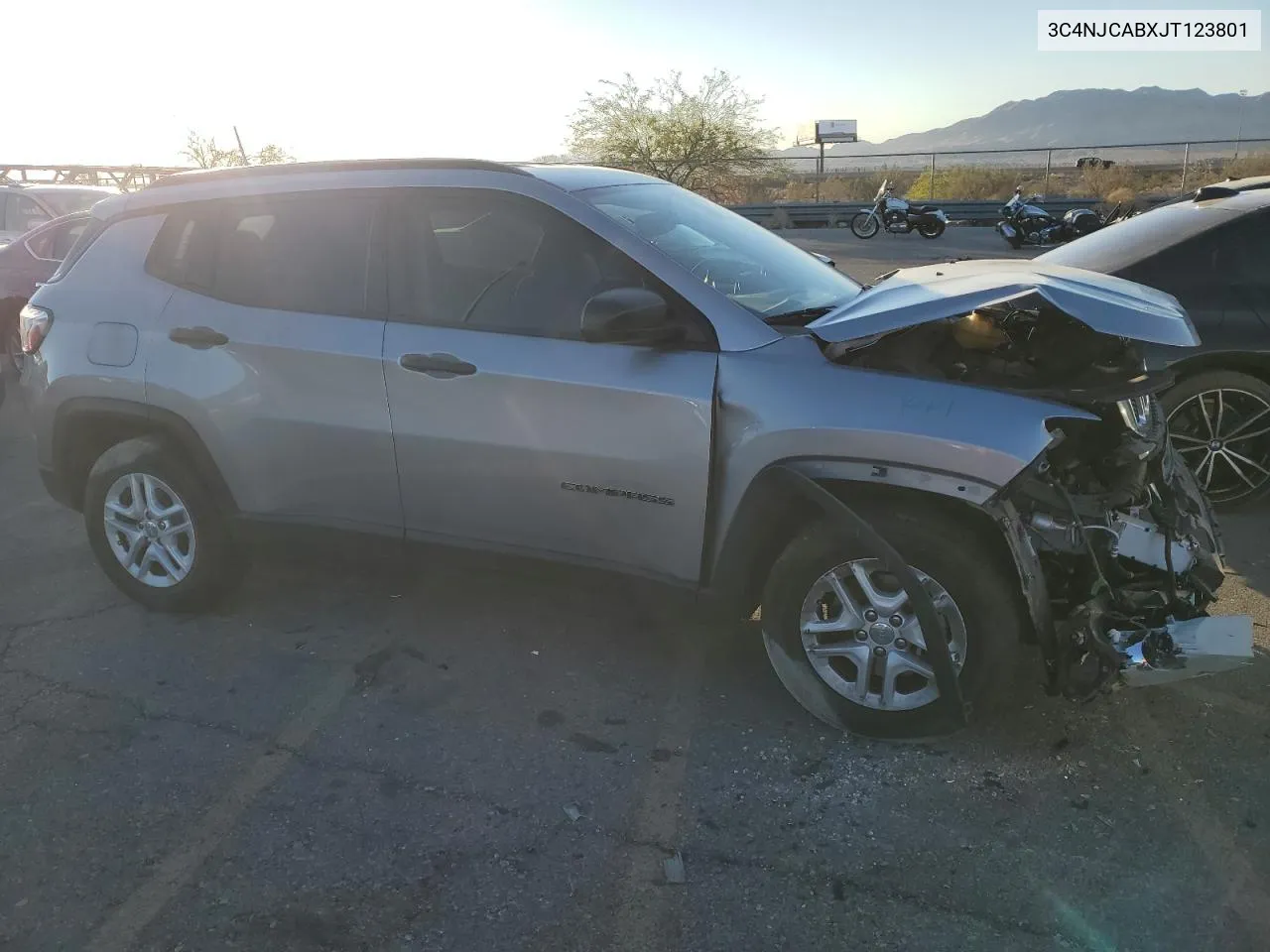 2018 Jeep Compass Sport VIN: 3C4NJCABXJT123801 Lot: 75699984