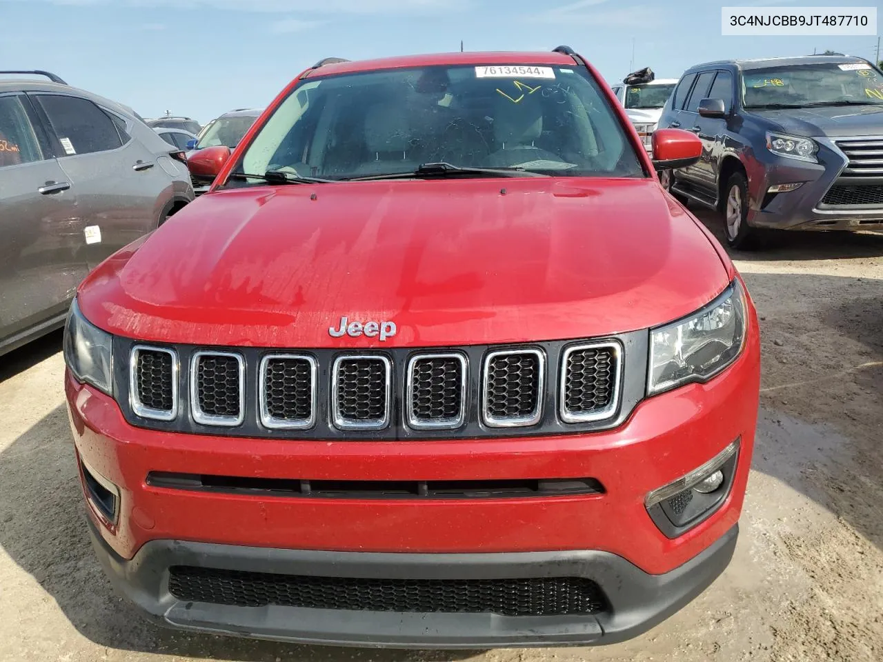 3C4NJCBB9JT487710 2018 Jeep Compass Latitude