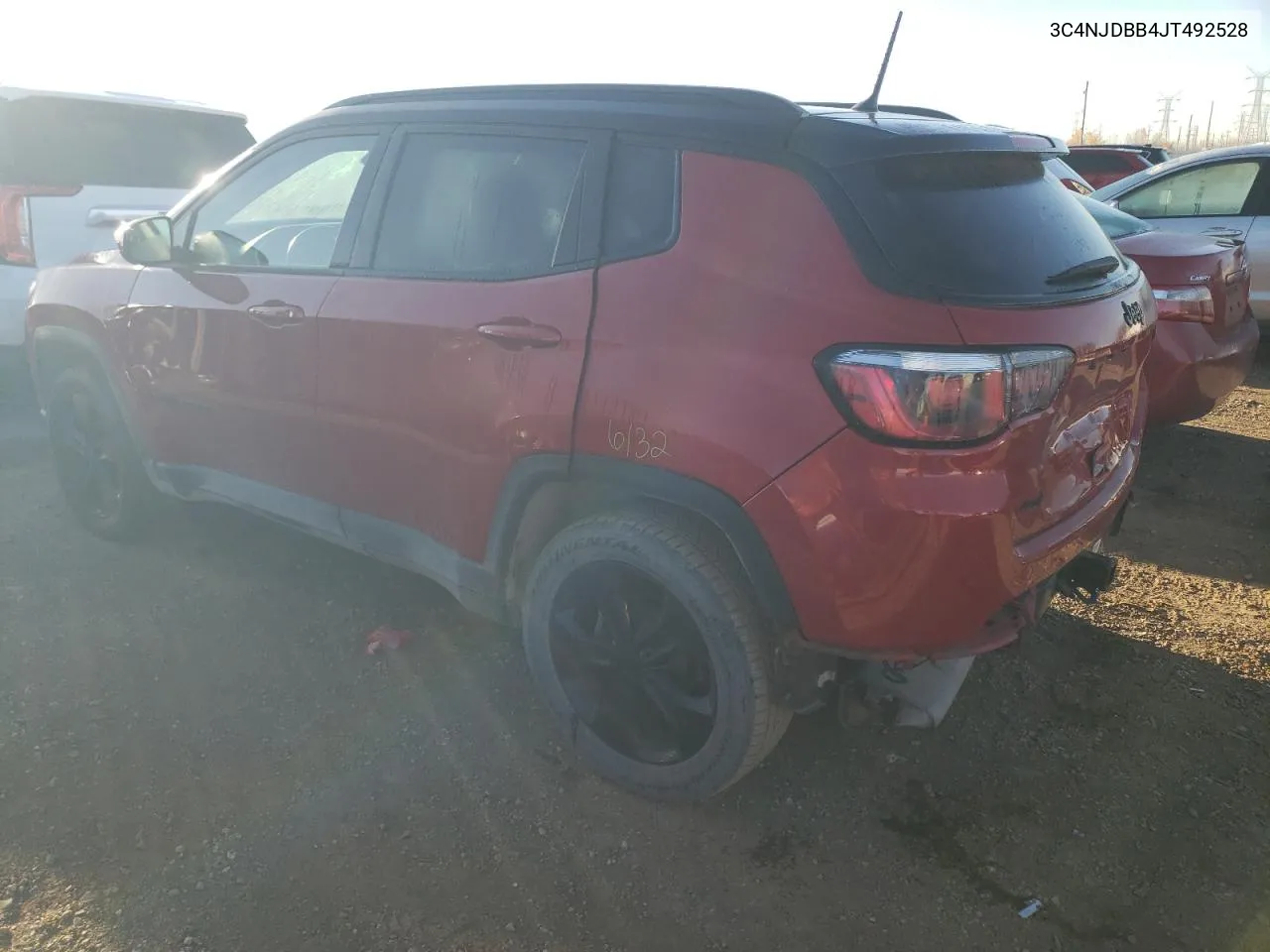 2018 Jeep Compass Latitude VIN: 3C4NJDBB4JT492528 Lot: 76983604