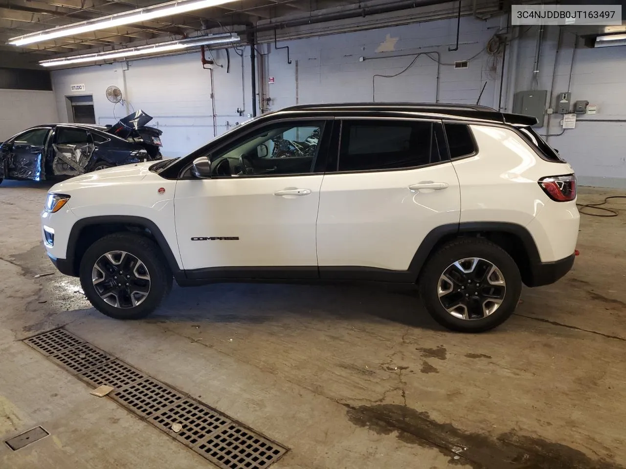 2018 Jeep Compass Trailhawk VIN: 3C4NJDDB0JT163497 Lot: 77000364