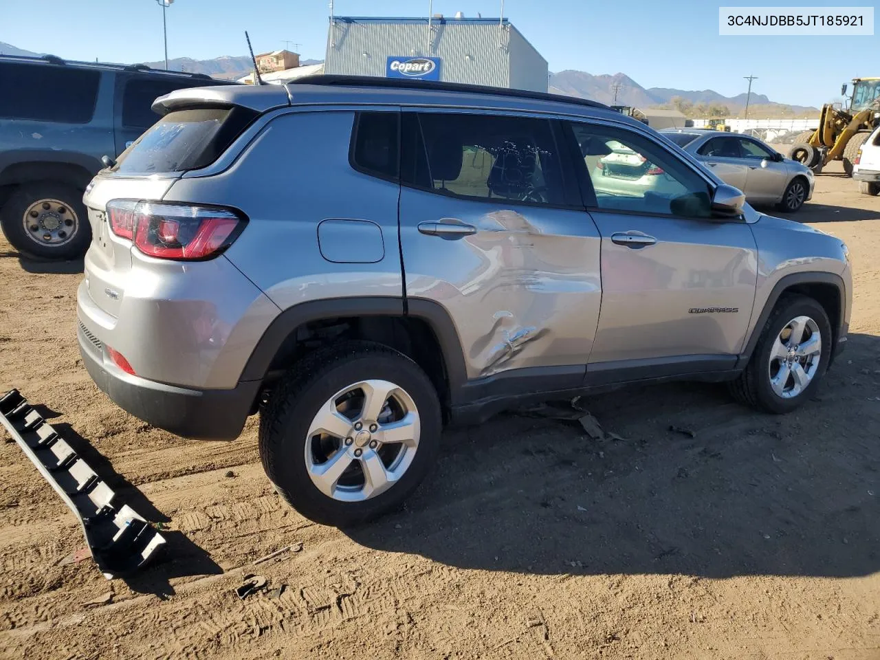 2018 Jeep Compass Latitude VIN: 3C4NJDBB5JT185921 Lot: 80982974