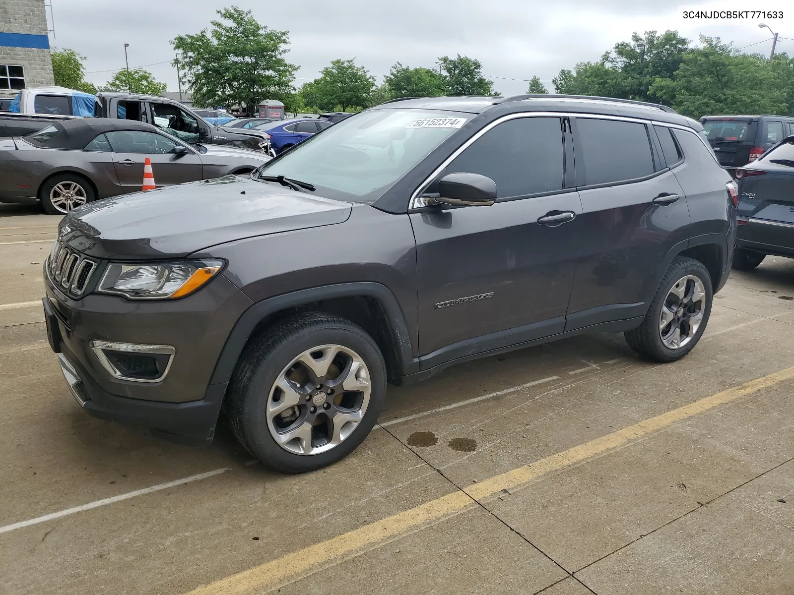 2019 Jeep Compass Limited VIN: 3C4NJDCB5KT771633 Lot: 56152374