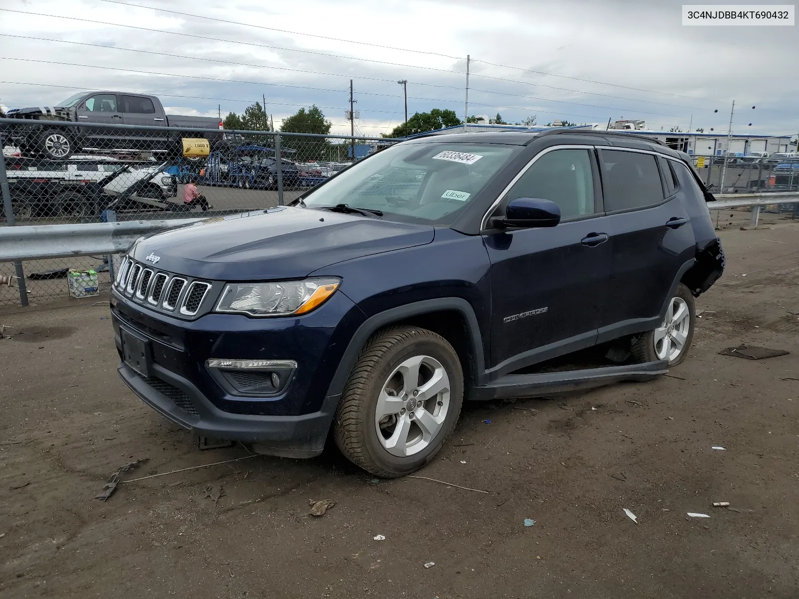 2019 Jeep Compass Latitude VIN: 3C4NJDBB4KT690432 Lot: 60336484