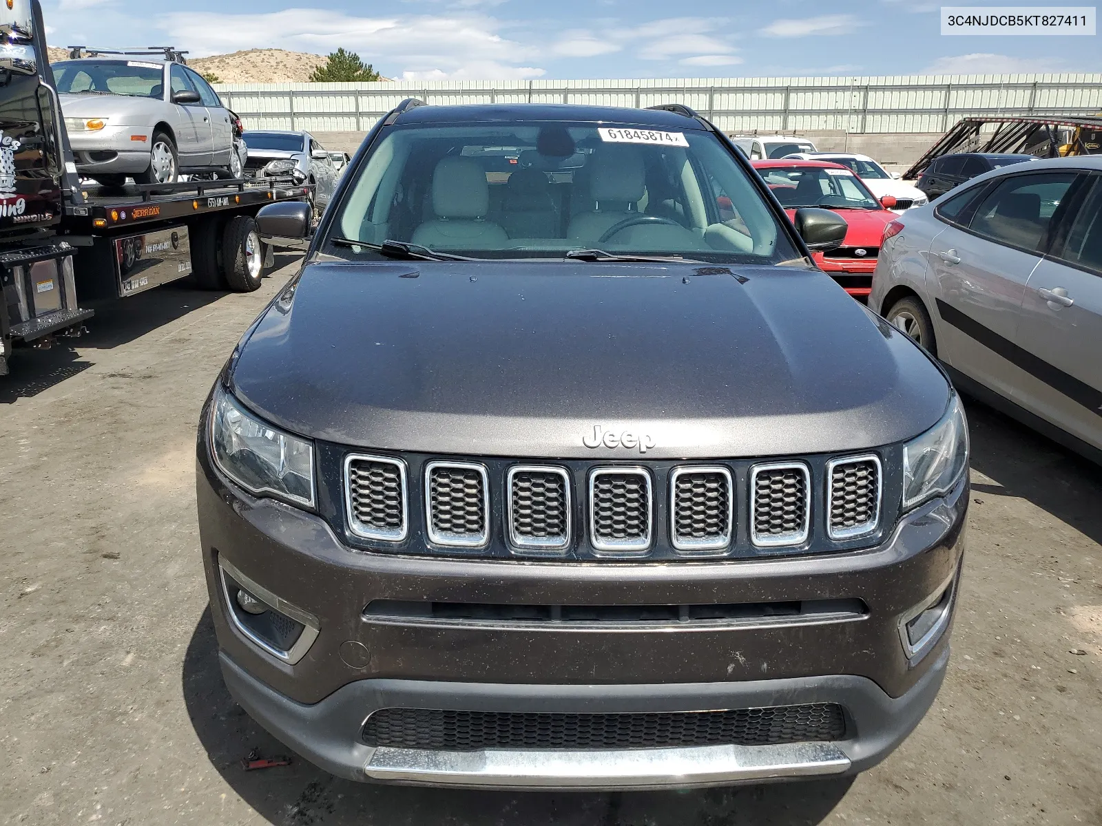 2019 Jeep Compass Limited VIN: 3C4NJDCB5KT827411 Lot: 61845874