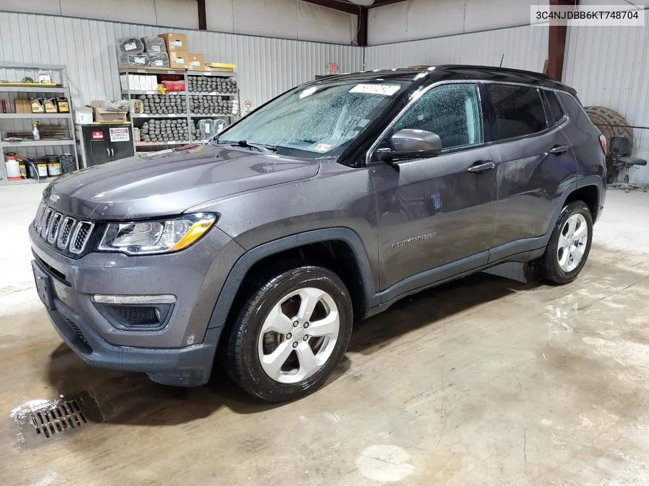 2019 Jeep Compass Latitude VIN: 3C4NJDBB6KT748704 Lot: 63559434