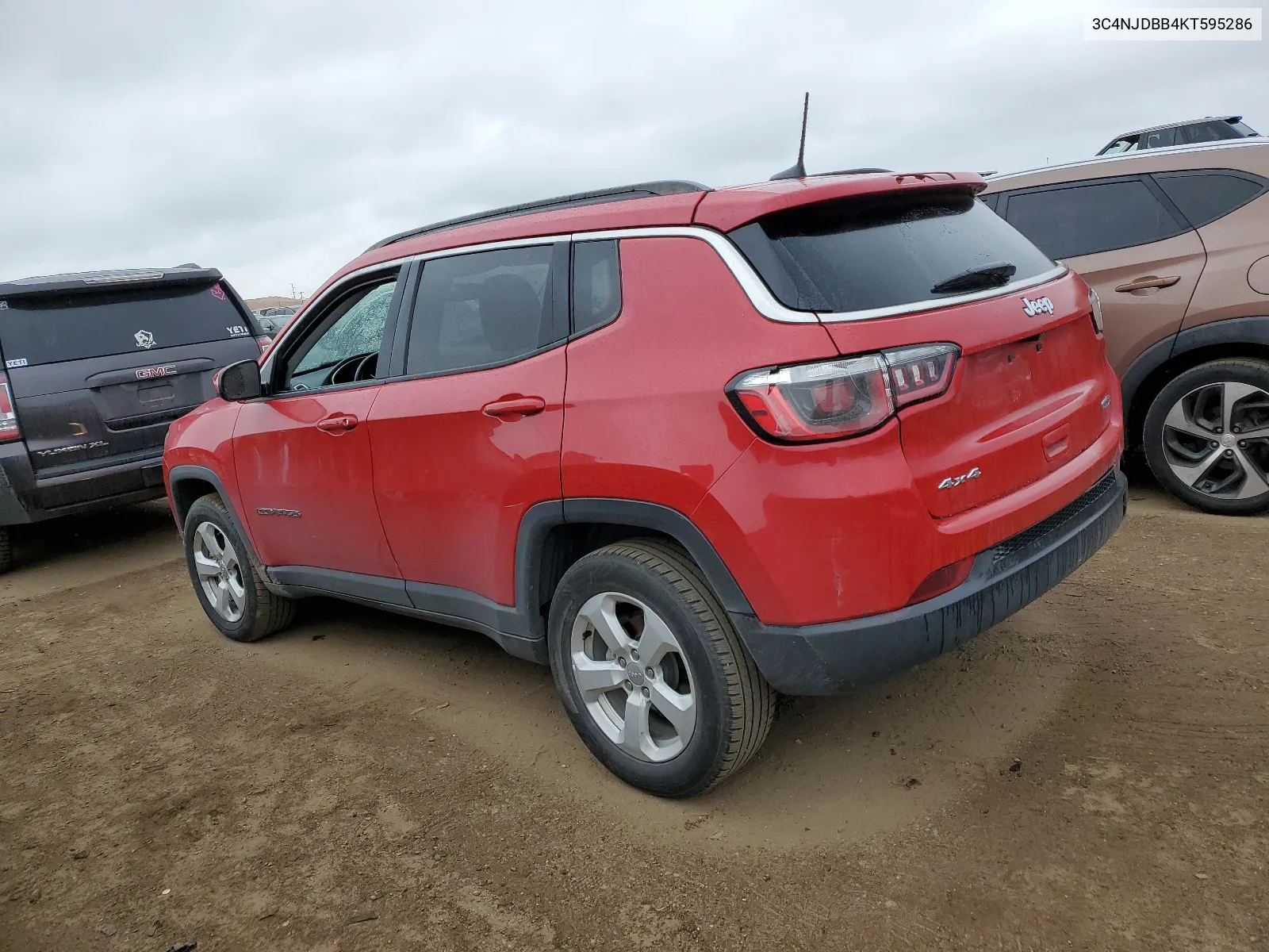 3C4NJDBB4KT595286 2019 Jeep Compass Latitude